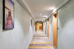 Home Inn Hangzhou West Lake Lakeside Wulin Road Center