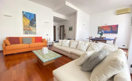 Milano Darsena Apartment, 6 Guests, 2 Bdr, Top Neighborhood, Navigli