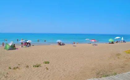 Beachfront Holiday House Yannis on Agios Gordios Beach in Corfu