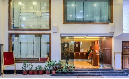 Golden Metro Hotel