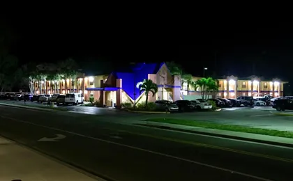 Americas Best Value Inn - Sarasota