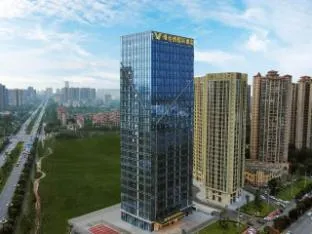 Vienna International Hotel 5.0 Chengdu Panda Base Sanhechang Metro Station