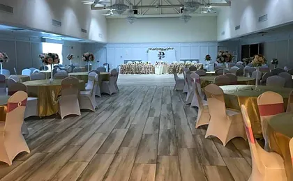 Columbia Lakes Hotel & Conference Center