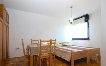 Apartment 1738