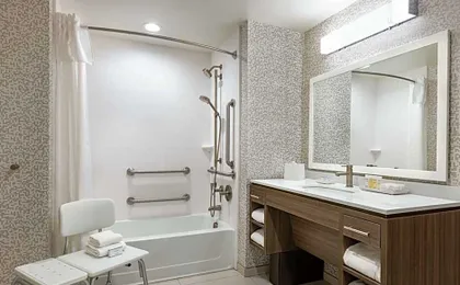 Home2 Suites by Hilton New Brunswick