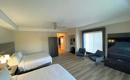 Holiday Inn Express & Suites El Dorado Hills by IHG
