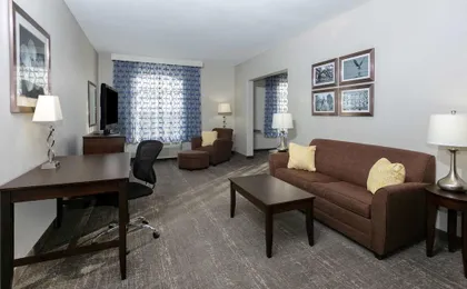 La Quinta Inn & Suites by Wyndham Horn Lake / Southaven Area