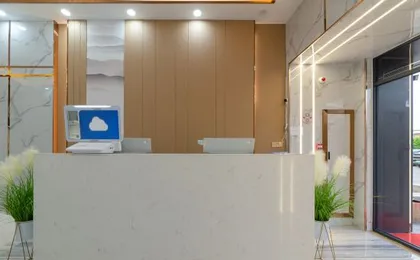 Hilongton Hotel (Shenzhen Traditional Medicine Hospital Guangmingcheng Rail Station Branch)