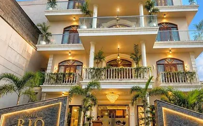HOTEL RIO BENARAS