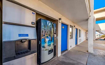 Motel 6-Westley, CA