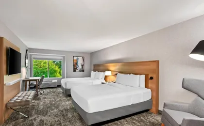 Radisson Portland Airport