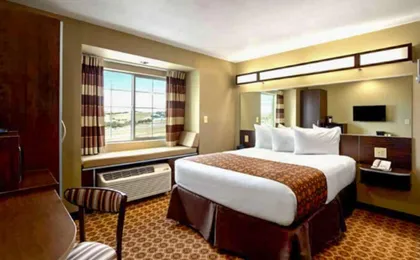 Microtel Inn & Suites by Wyndham Aztec