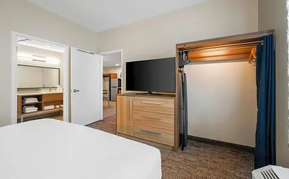 Home2 Suites by Hilton Sneads Ferry North Topsail Beach