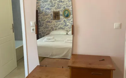 Traditional And Spacious Apartment in Neo Psychiko