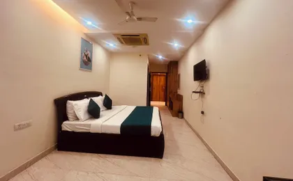 Hotel Lagoona and Banquet Hall