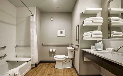 Hampton Inn & Suites Dallas/Ft. Worth Airport South