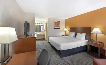 Best Western Snyder Inn