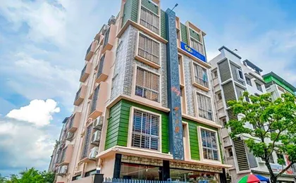FabHotel The Lily - Nr. Bisarjan Ghat