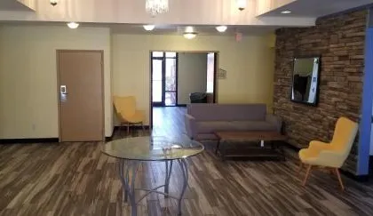 Days Inn by Wyndham Macon I-75 North