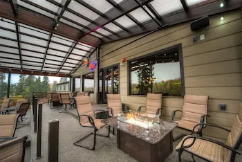 Kenai River Lodge