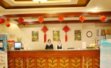 GreenTree Inn ShangHai BeiWaiTan NingGuo Road Station Hotel