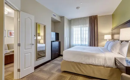 Staybridge Suites St Louis - Westport