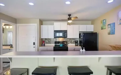 Cozy Pet-friendly Condo w/ Pool