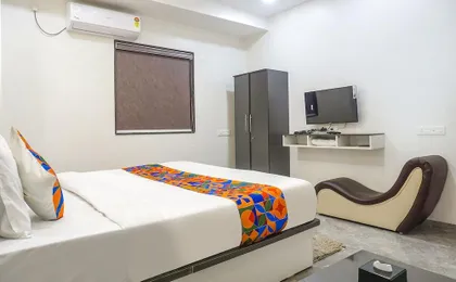 Hill Top Inn by Fabhotel
