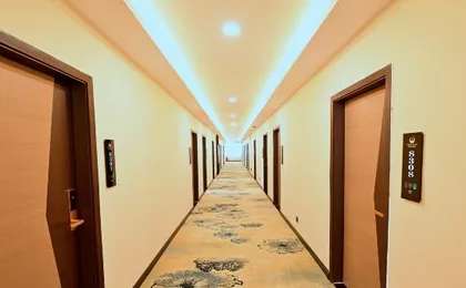 Guangzhou Fuxing Fashion Hotel (Panyu Square Subway Station)