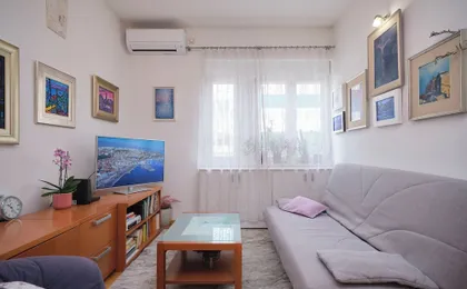 Old Town Art Apartment Split by Litto