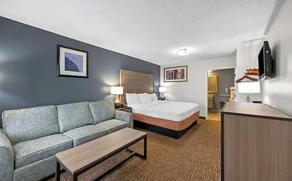 Quality Inn & Suites Fayetteville I-95