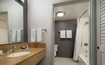 Courtyard by Marriott Pleasanton