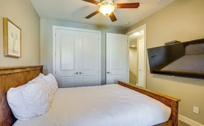 Moab Vacation Rental: Pool & Hot Tub Access!