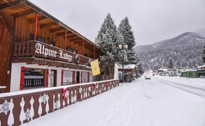 Alpine Lodge Red River
