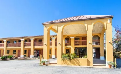 Days Inn Opelika