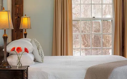 Chesterfield Inn