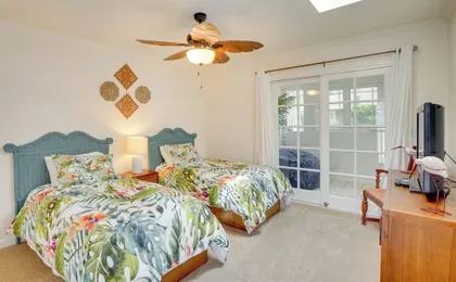 Dreamy Catalina Island Home, Walk to Beach & Ferry
