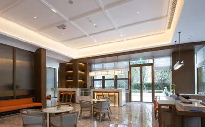 Maison New Century Laser Chuhe Hanjie East Lake Wuhan