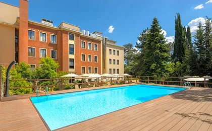 Occidental Aurelia Hotel