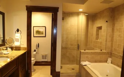 Two Bedroom Junior Suite 2 Apartment Hotel by RedAwning