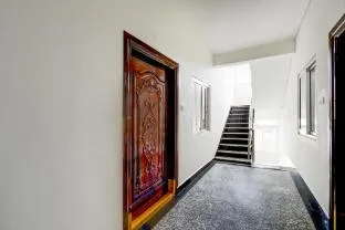 Collection O Dlf Cybercity Hyderabad Formerly Key Suites