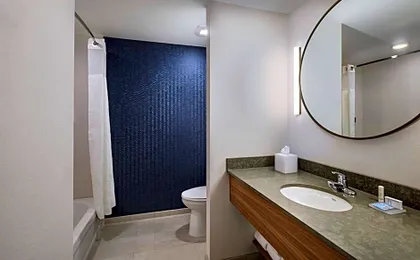 Fairfield Inn & Suites by Marriott St. Louis Downtown