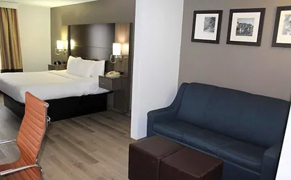 Comfort Suites Miamisburg - Dayton South