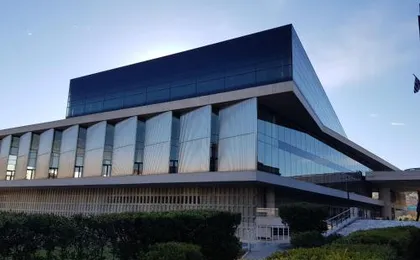 Apartment at Acropolis Museum by YHA