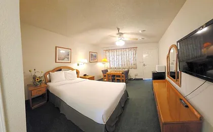 Formosa Inn