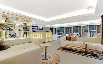 Roami at Habitat Brickell