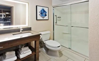 Candlewood Suites Columbus South-Fort Benning