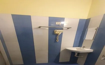 Earth Hotel Vadapalani