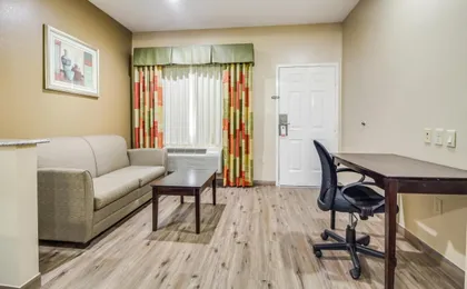 Americas Best Value Inn & Suites Tomball