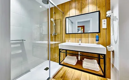 Barcelona Century Hotel